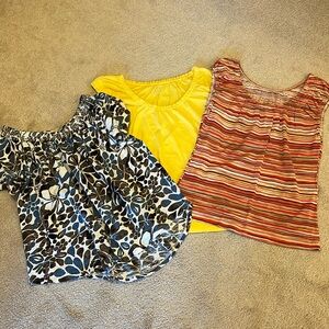 LOFT Shirt Bundle- 3 shirts Size SP